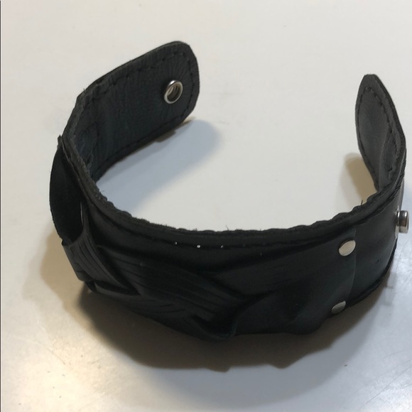 New GENUINE leather cuff bracelet. Never worn. - Picture 2 of 6
